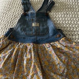 Oshkosh toddlers girl dress